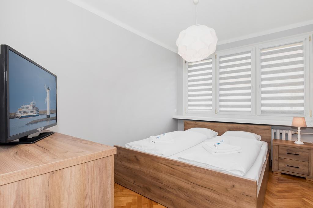 Spokojny Apartament Przy Parku Chopina By Noclegi Renters Swinoujscie Bagian luar foto